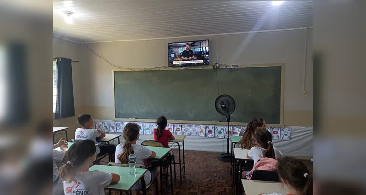 Confira os registros do trabalho teórico, solidário e com a família.