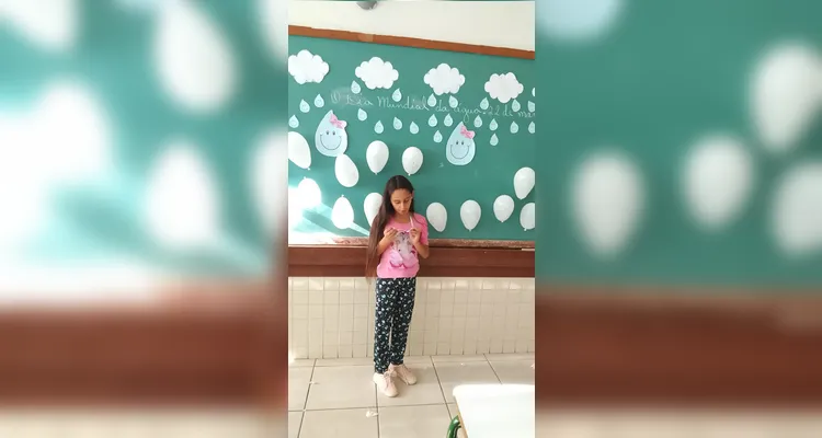 Veja a série de registros do amplo trabalho em sala de aula.