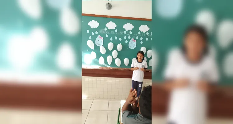 Veja a série de registros do amplo trabalho em sala de aula.