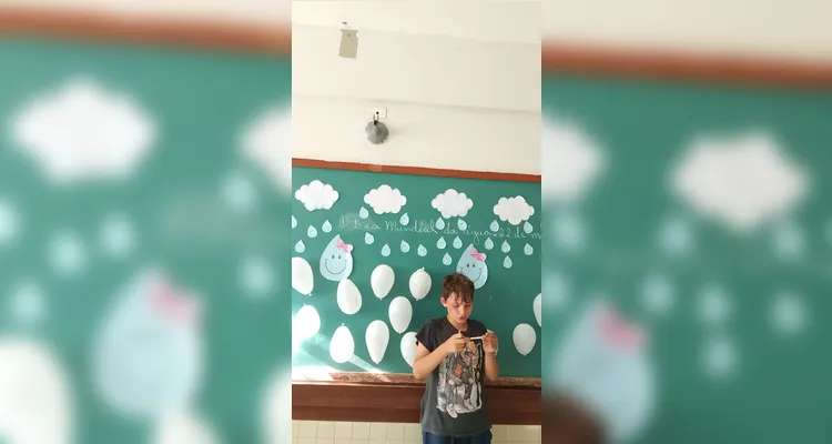 Veja a série de registros do amplo trabalho em sala de aula.