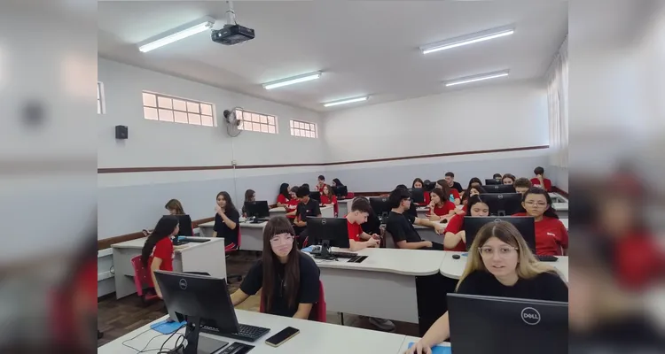 Na sequência das atividades, os alunos testaram os novos aprendizados na prática.
