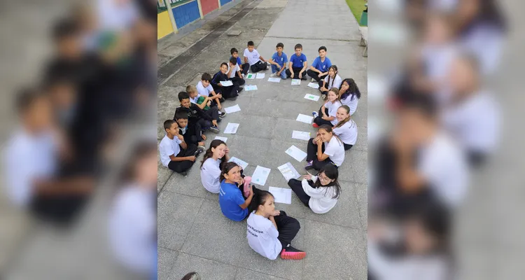 Confira os registros do trabalho dentro e fora da sala de aula.