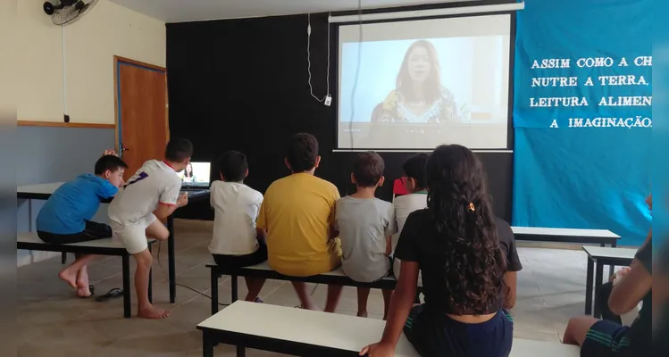 Confira as fotos do diversificado trabalho.