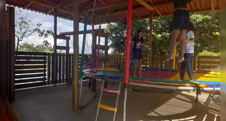 Confira as fotos do diversificado trabalho.