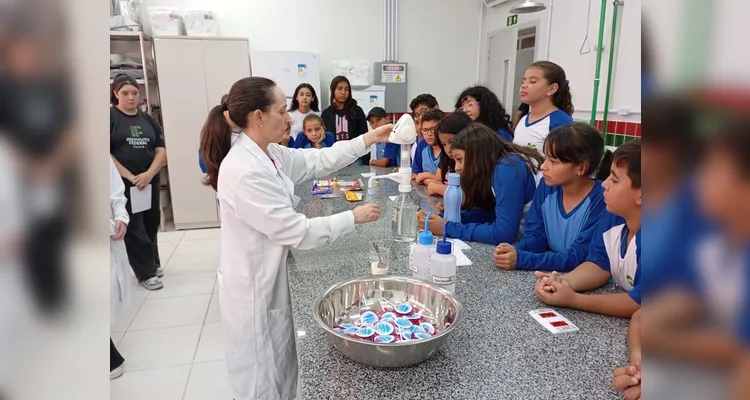 Confira alguns registros da ampla proposta com os alunos.