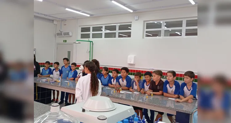 Confira alguns registros da ampla proposta com os alunos.