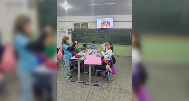 Veja os registros do amplo trabalho em sala de aula.