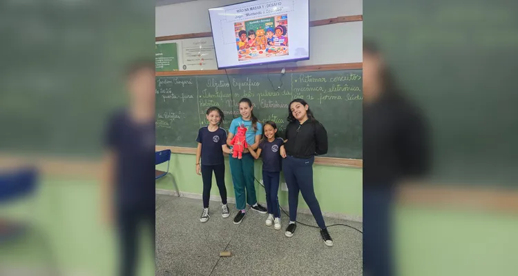 Veja os registros do amplo trabalho em sala de aula.