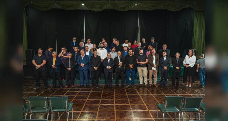 Nova diretoria do Clube Princesa dos Campos toma posse em cerimônia em PG
