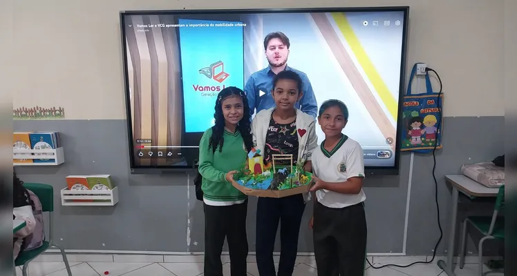 Confira os registros do amplo trabalho em sala de aula.