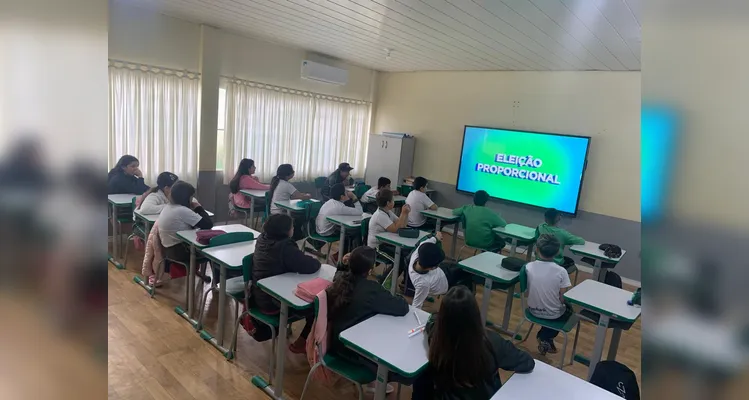 Confira a série de registros do trabalho dentro e fora da sala de aula.
