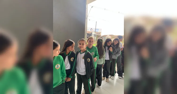 Confira a série de registros do trabalho dentro e fora da sala de aula.