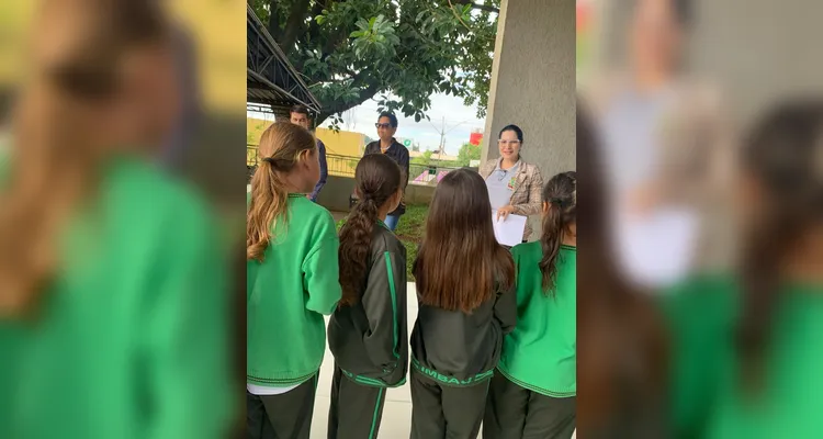 Confira a série de registros do trabalho dentro e fora da sala de aula.