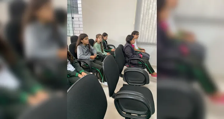 Confira a série de registros do trabalho dentro e fora da sala de aula.