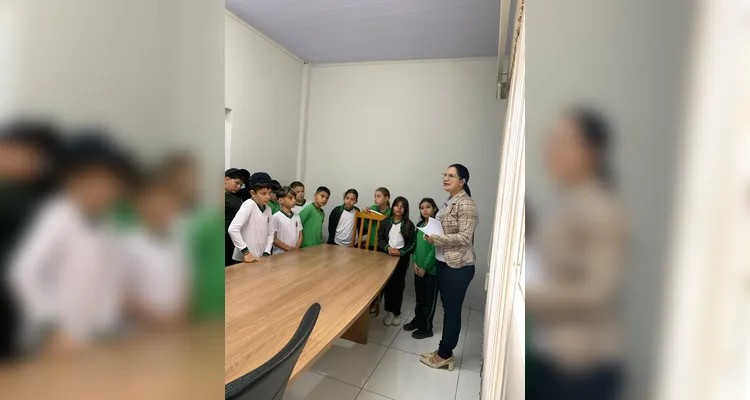 Confira a série de registros do trabalho dentro e fora da sala de aula.