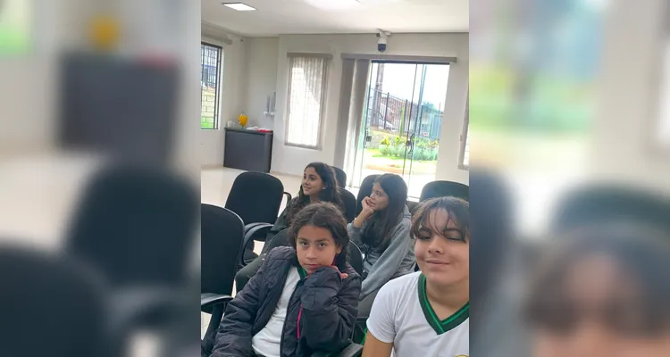 Confira a série de registros do trabalho dentro e fora da sala de aula.