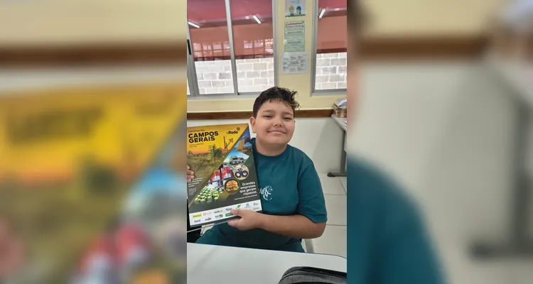 Os conteúdos do anuário foram trabalhados de forma integrada entre as disciplinas de Geografia e Matemática, permitindo que os alunos analisassem dados como população, número de empresas, renda e Índice de Desenvolvimento Humano.