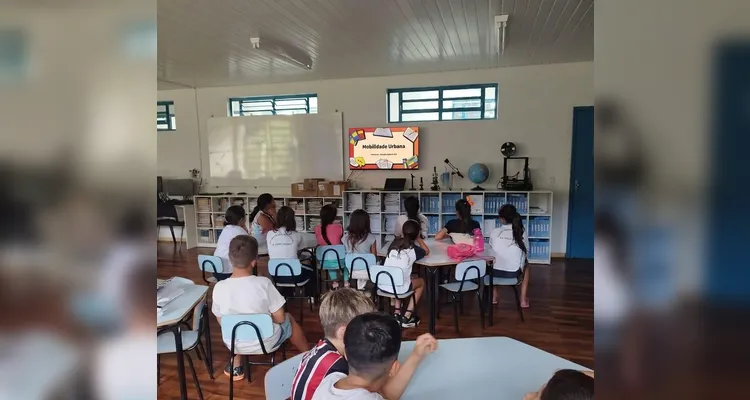 Veja os registros do trabalho dentro e fora da sala de aula.