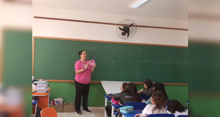 Veja como foi o trabalho em sala de aula.