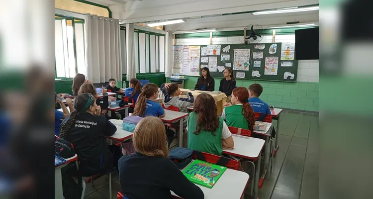 Veja a série de registros da ampla proposta em sala de aula.