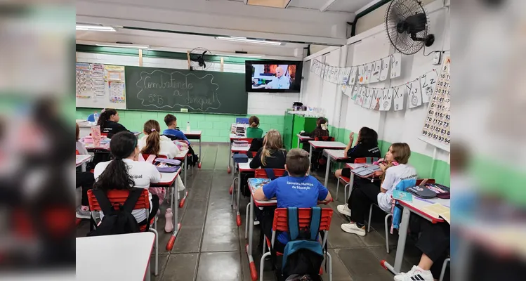 Veja a série de registros da ampla proposta em sala de aula.