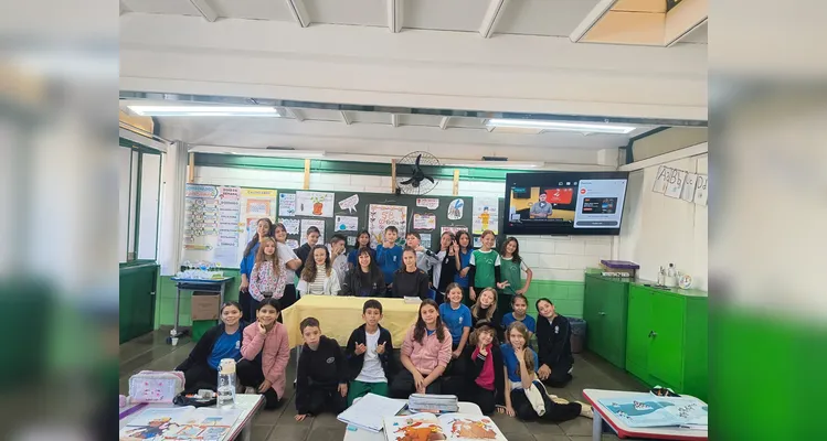 Veja a série de registros da ampla proposta em sala de aula.