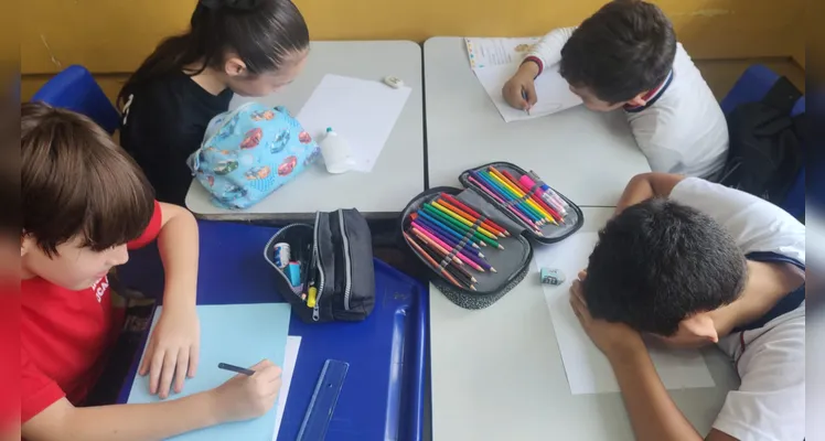 Confira os registros do trabalho em sala de aula.