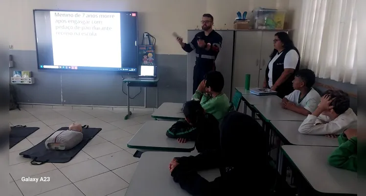 Confira a série de registros do amplo trabalho em sala de aula.