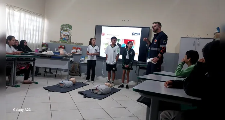 Confira a série de registros do amplo trabalho em sala de aula.