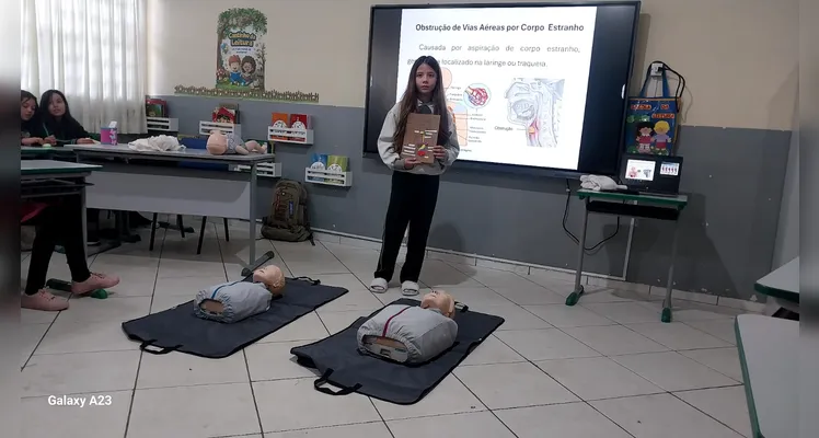 Confira a série de registros do amplo trabalho em sala de aula.