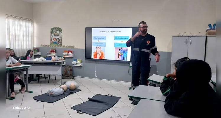 Confira a série de registros do amplo trabalho em sala de aula.