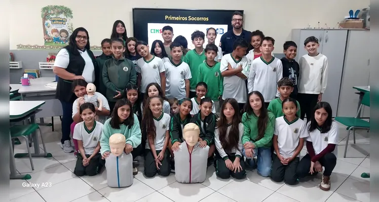 Confira a série de registros do amplo trabalho em sala de aula.