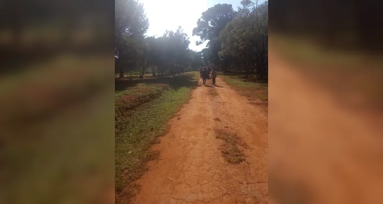 Confira os registros dos educandos no local.