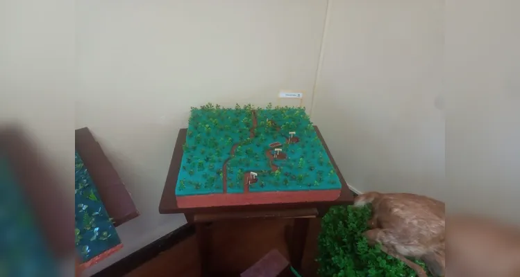 Confira os registros dos educandos no local.