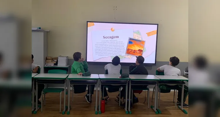 Confira a série de registros da ampla proposta em sala de aula.