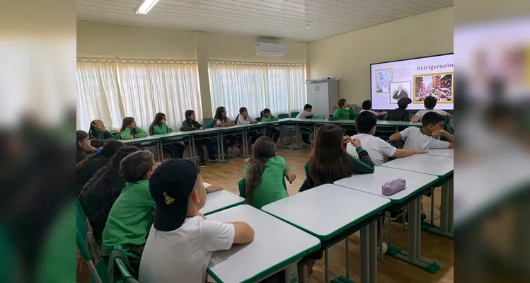 Confira a série de registros da ampla proposta em sala de aula.