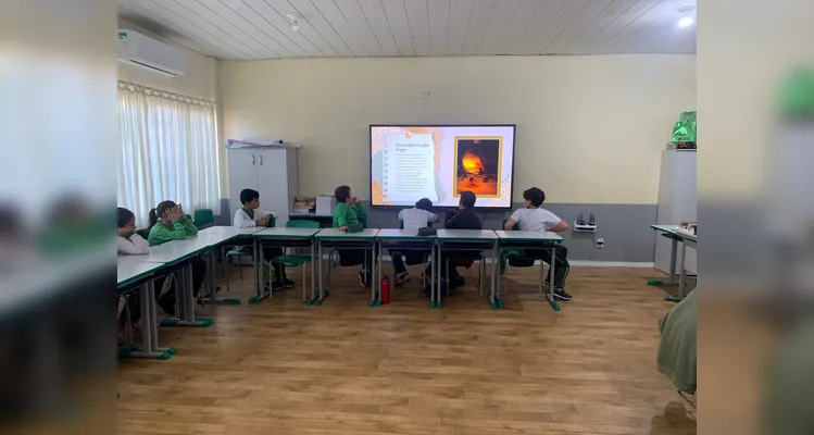 Confira a série de registros da ampla proposta em sala de aula.