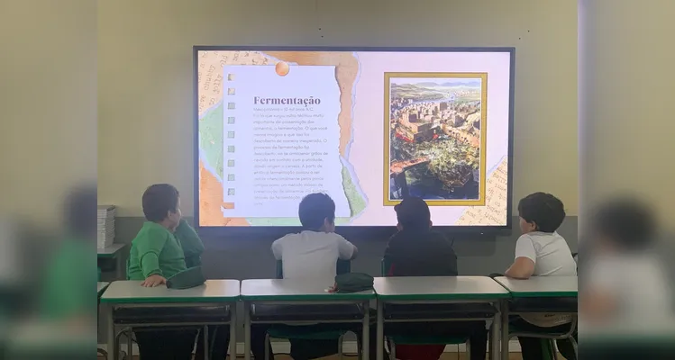 Confira a série de registros da ampla proposta em sala de aula.