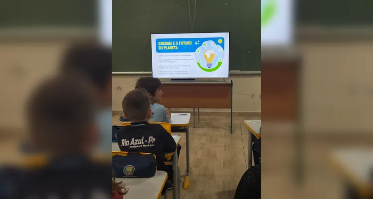 Confira os registros do trabalho dentro e fora da sala de aula.