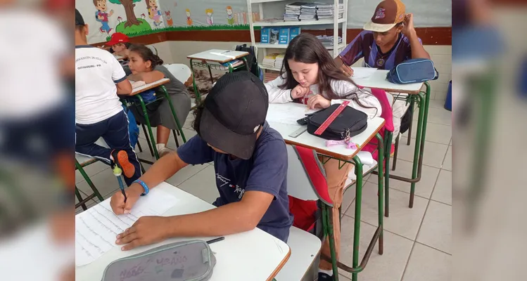 Confira os registros do trabalho em sala de aula.