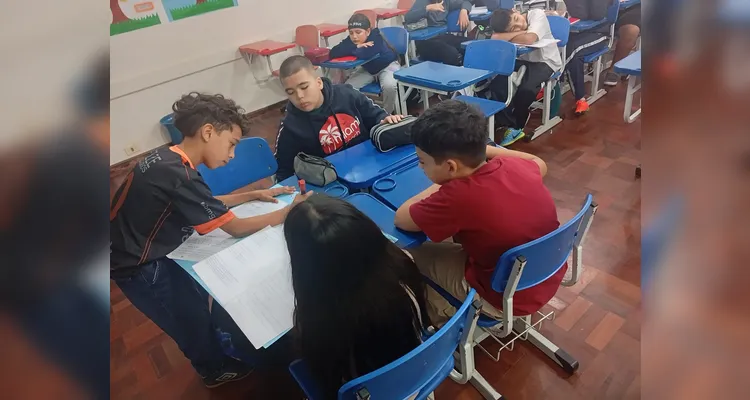 Confira a série de registros do amplo trabalho em sala de aula.