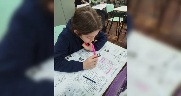 Confira as ações dos alunos em casa e o trabalho em sala de aula.