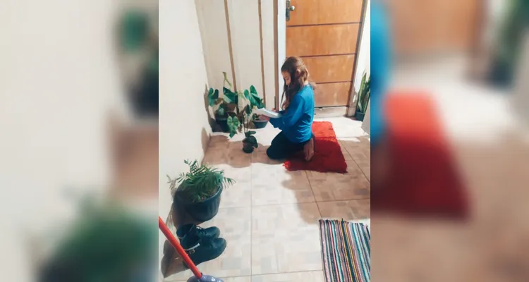 Confira as ações dos alunos em casa e o trabalho em sala de aula.