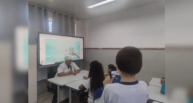 Veja os principais registros do trabalho em sala de aula.