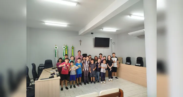 Confira a série de registros da saída a campo dos alunos.