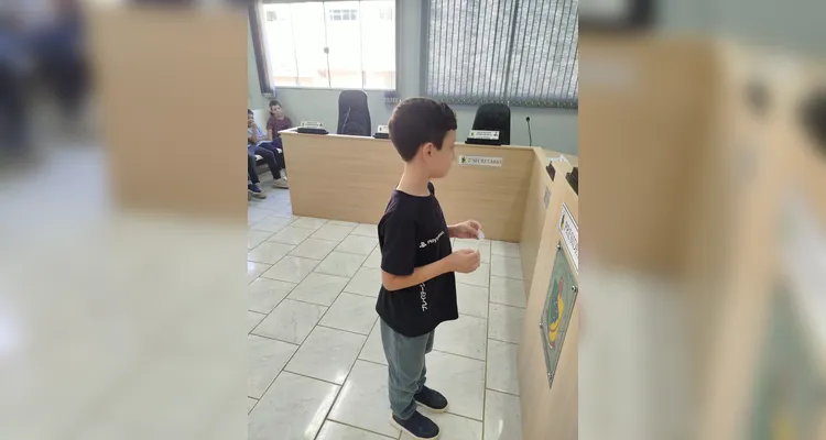 Confira a série de registros da saída a campo dos alunos.