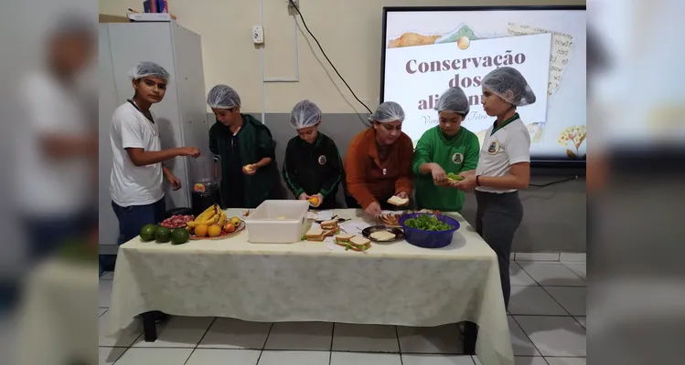Confira a série de registros do amplo trabalho realizado em sala de aula.