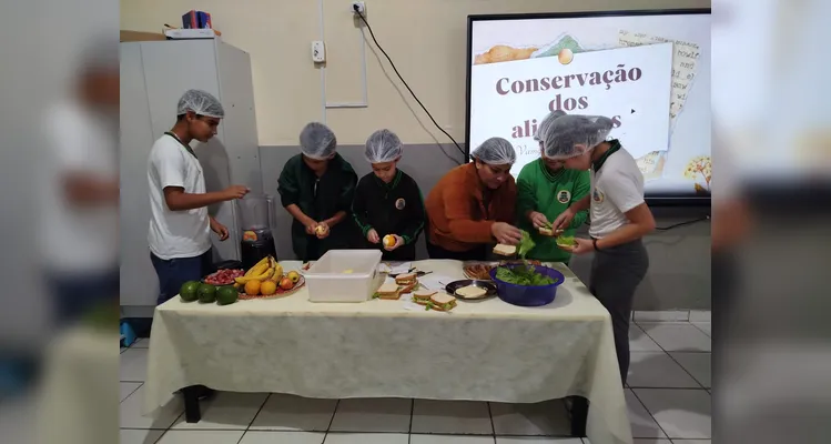 Confira a série de registros do amplo trabalho realizado em sala de aula.