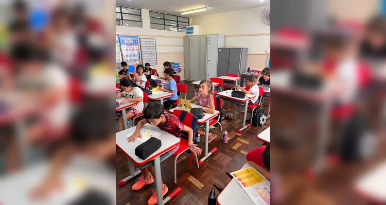 Confira a série de registros em sala de aula.