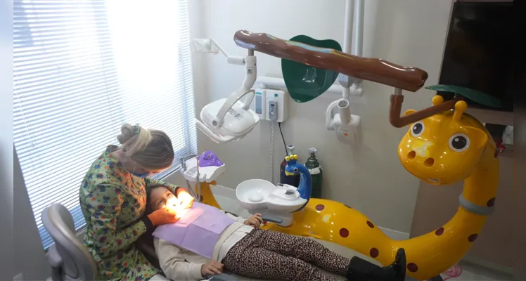 Chega a Ponta Grossa a primeira cadeira lúdica para atendimento de odontopediatria